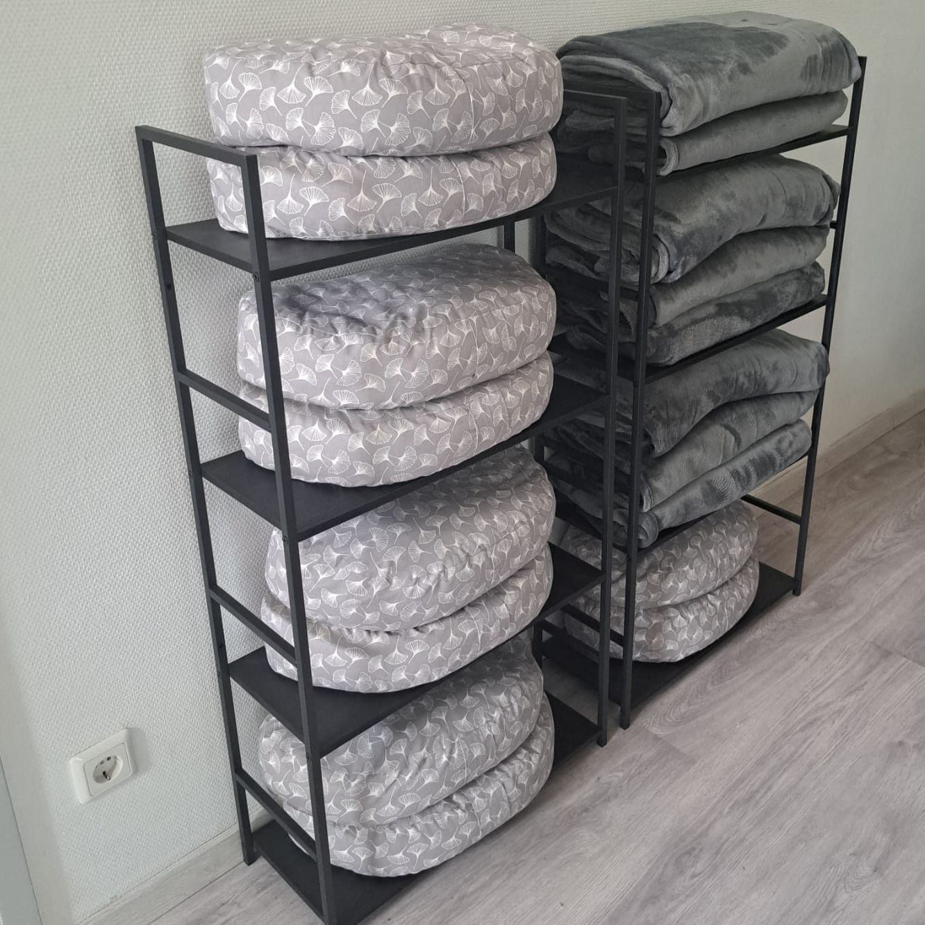 Perfektion in Form und Faser: Maßgeschneidertes Yoga-Equipment